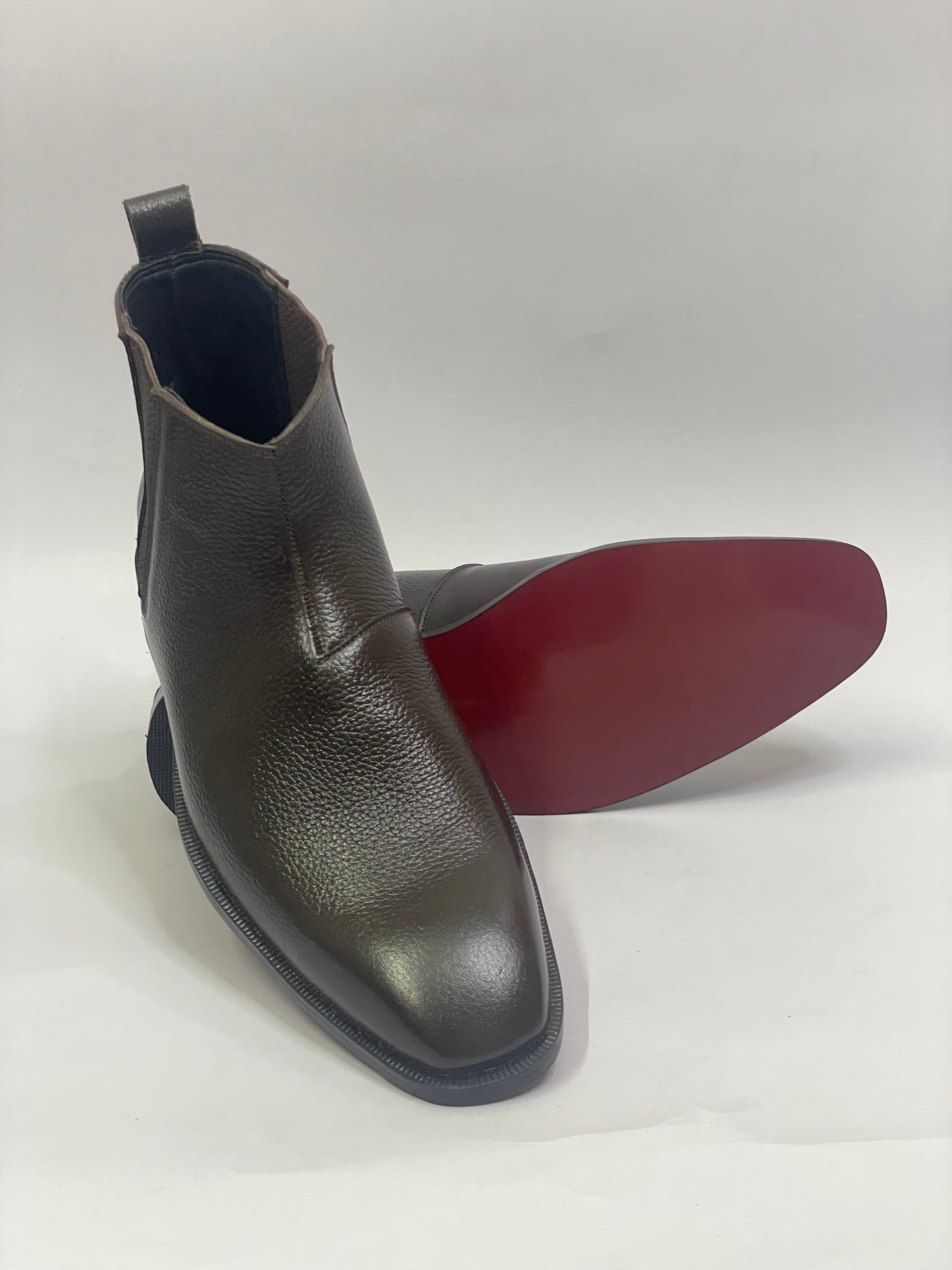 BROWN BOOT
