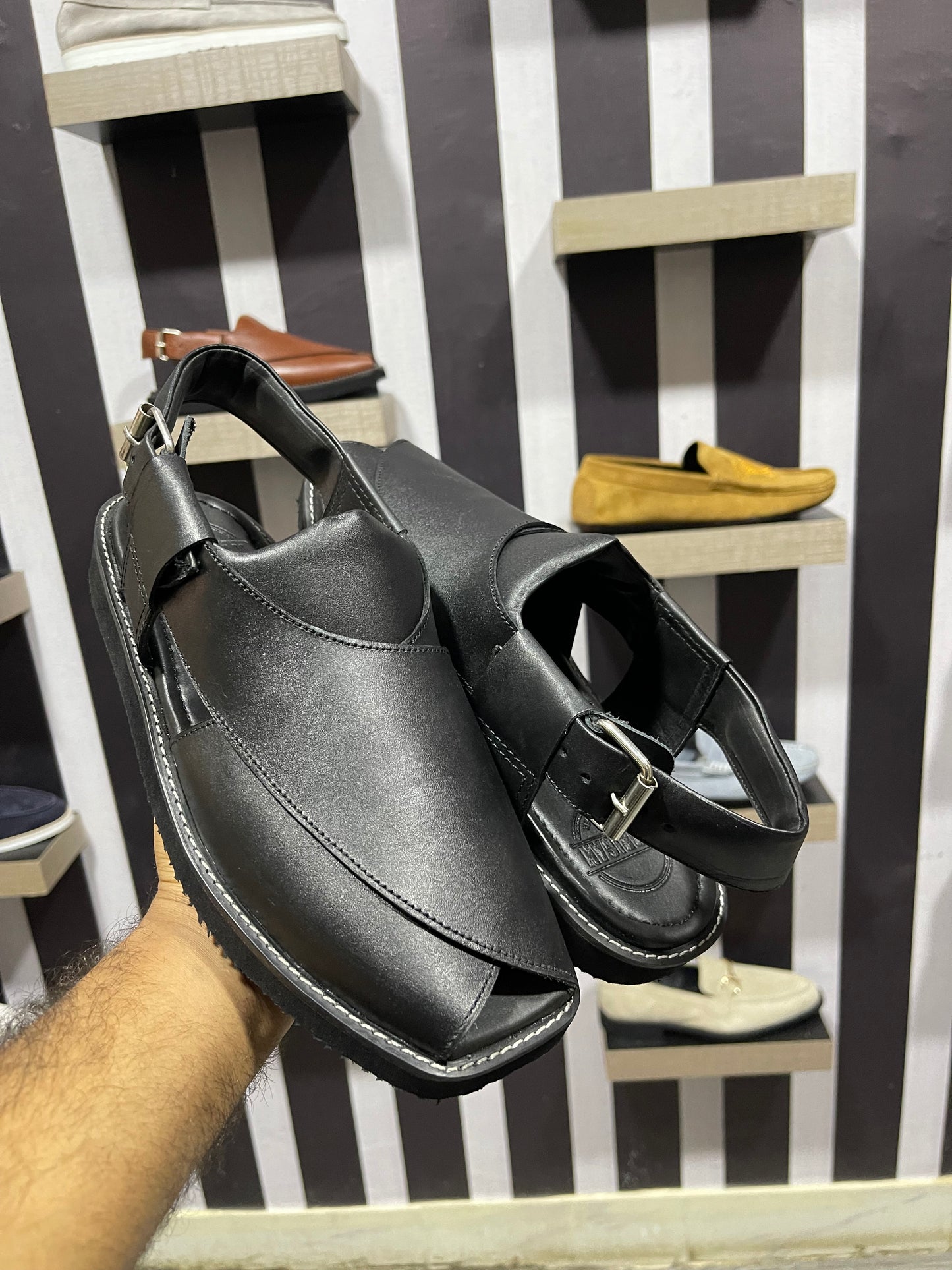 KAPTAAN-BLACK-4005