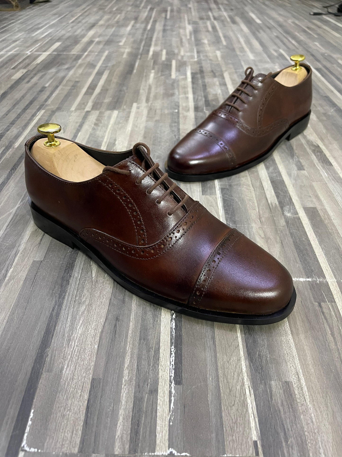 SEMI BROGUE TAN