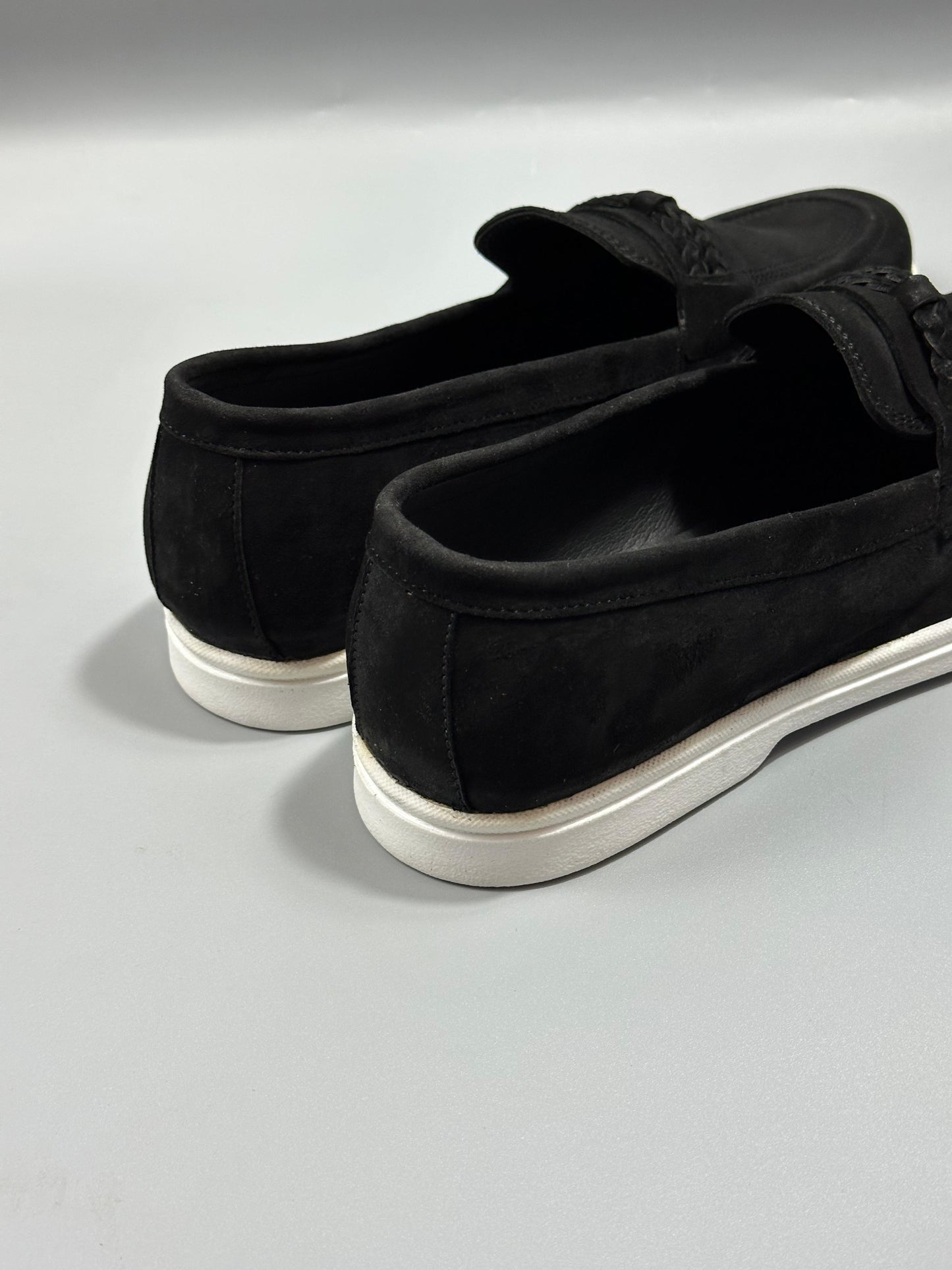 STRAND-8147