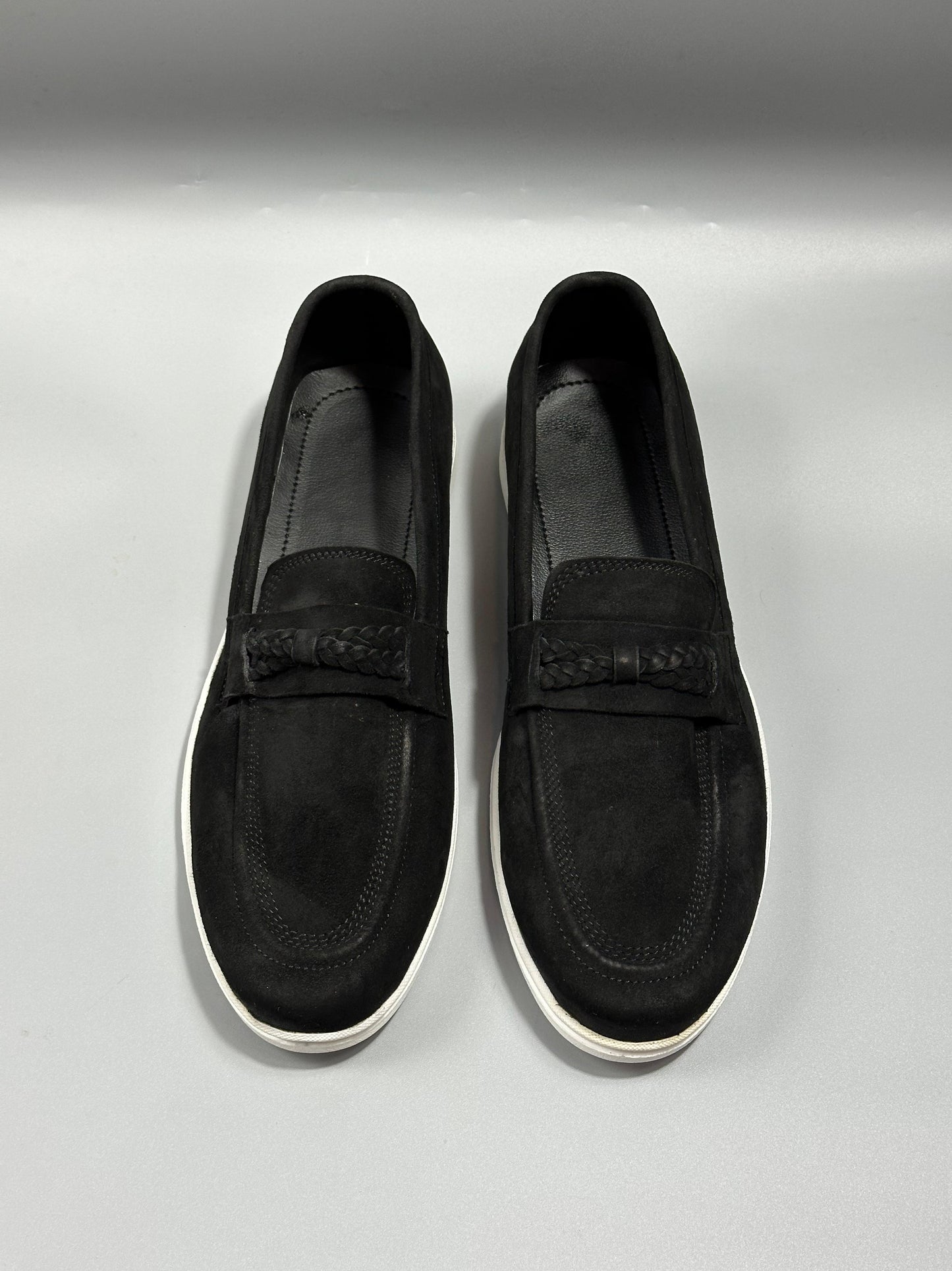 STRAND-8147