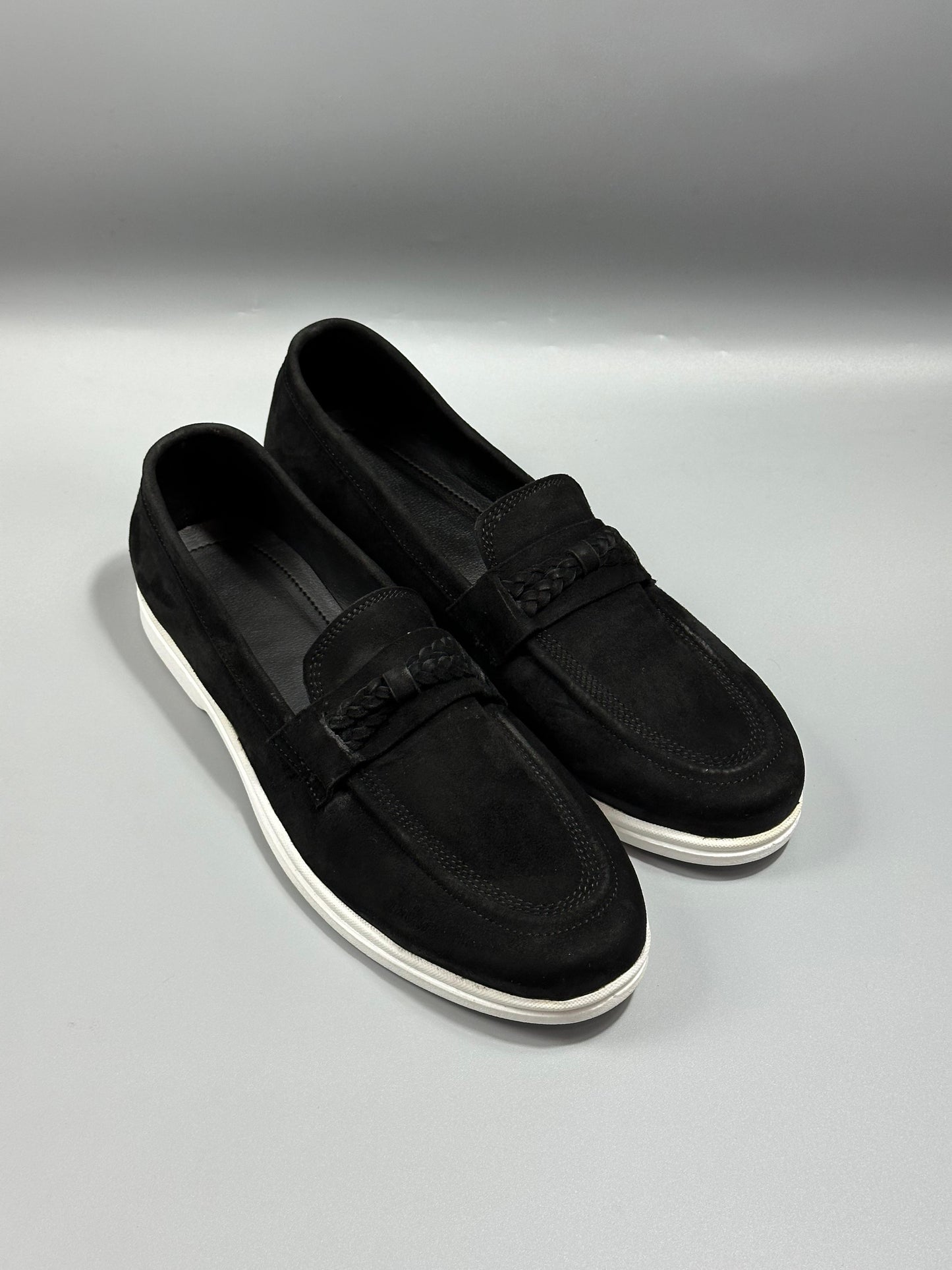 STRAND-8147