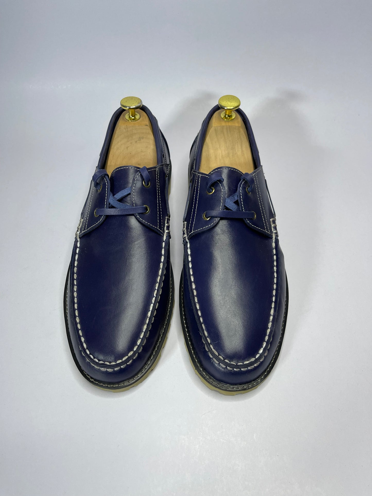 GOLDCUT BLUE SHOE