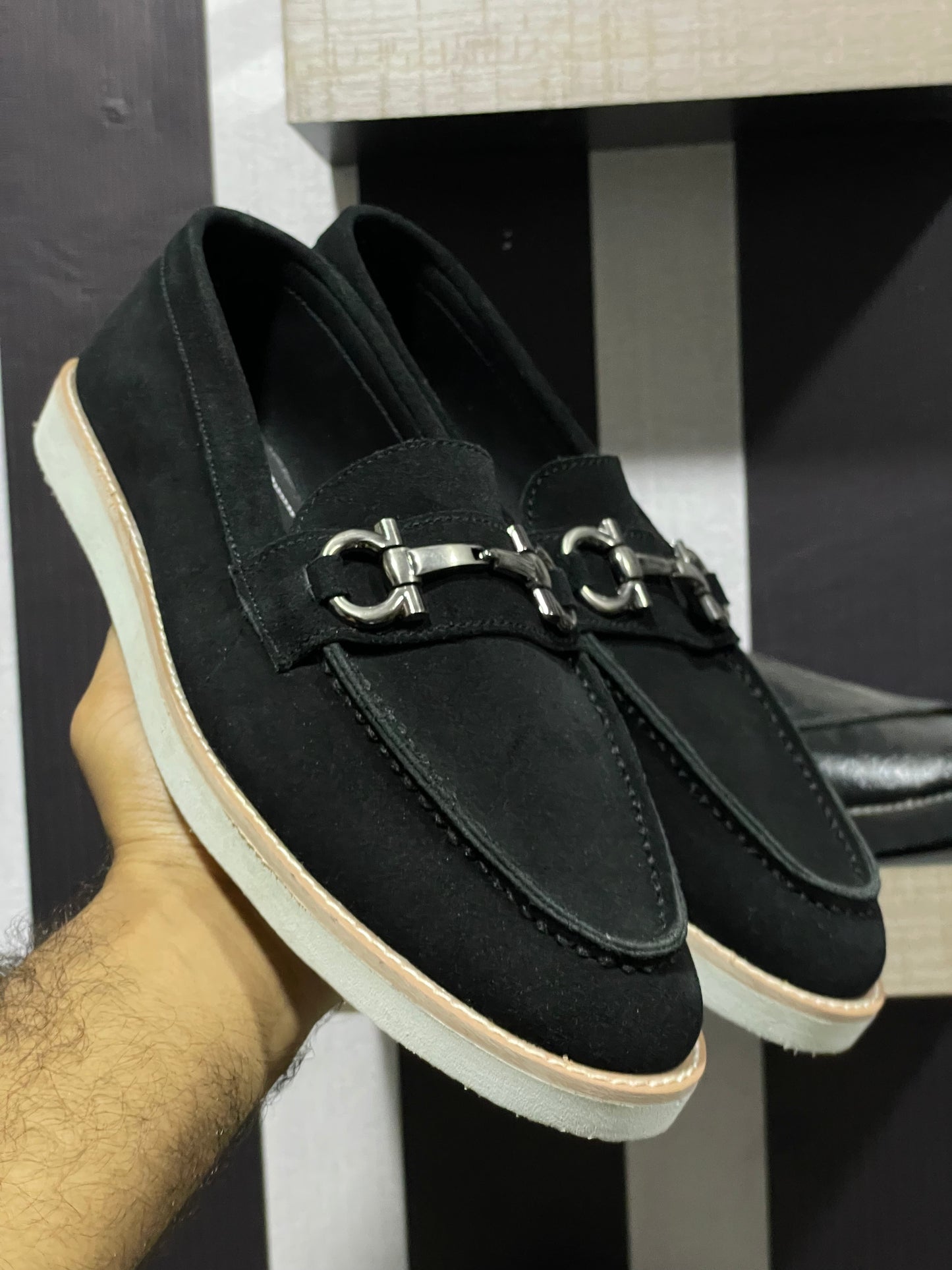 SUEDE BUCKLE-8106