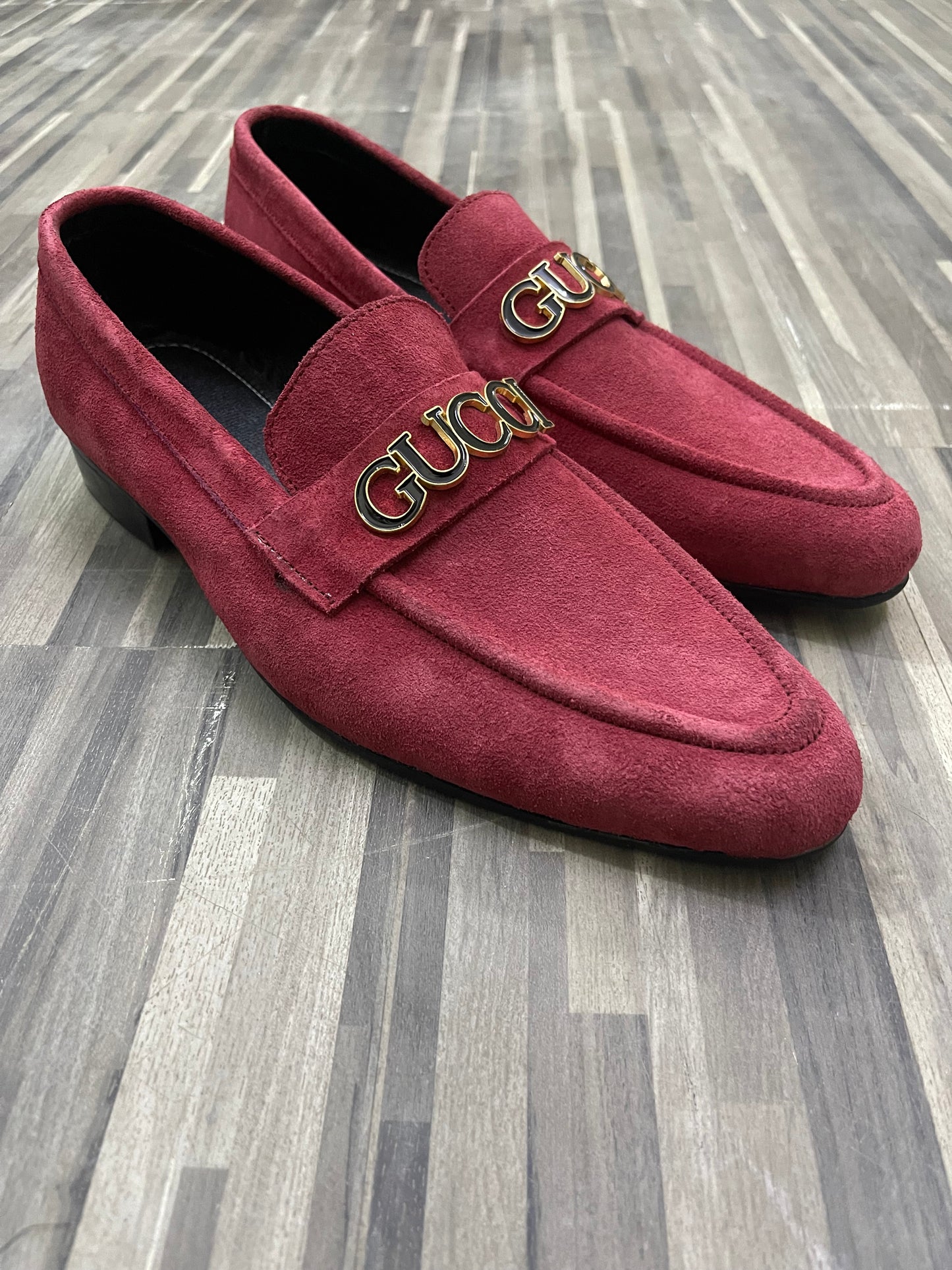 SUEDE-GCC-8041