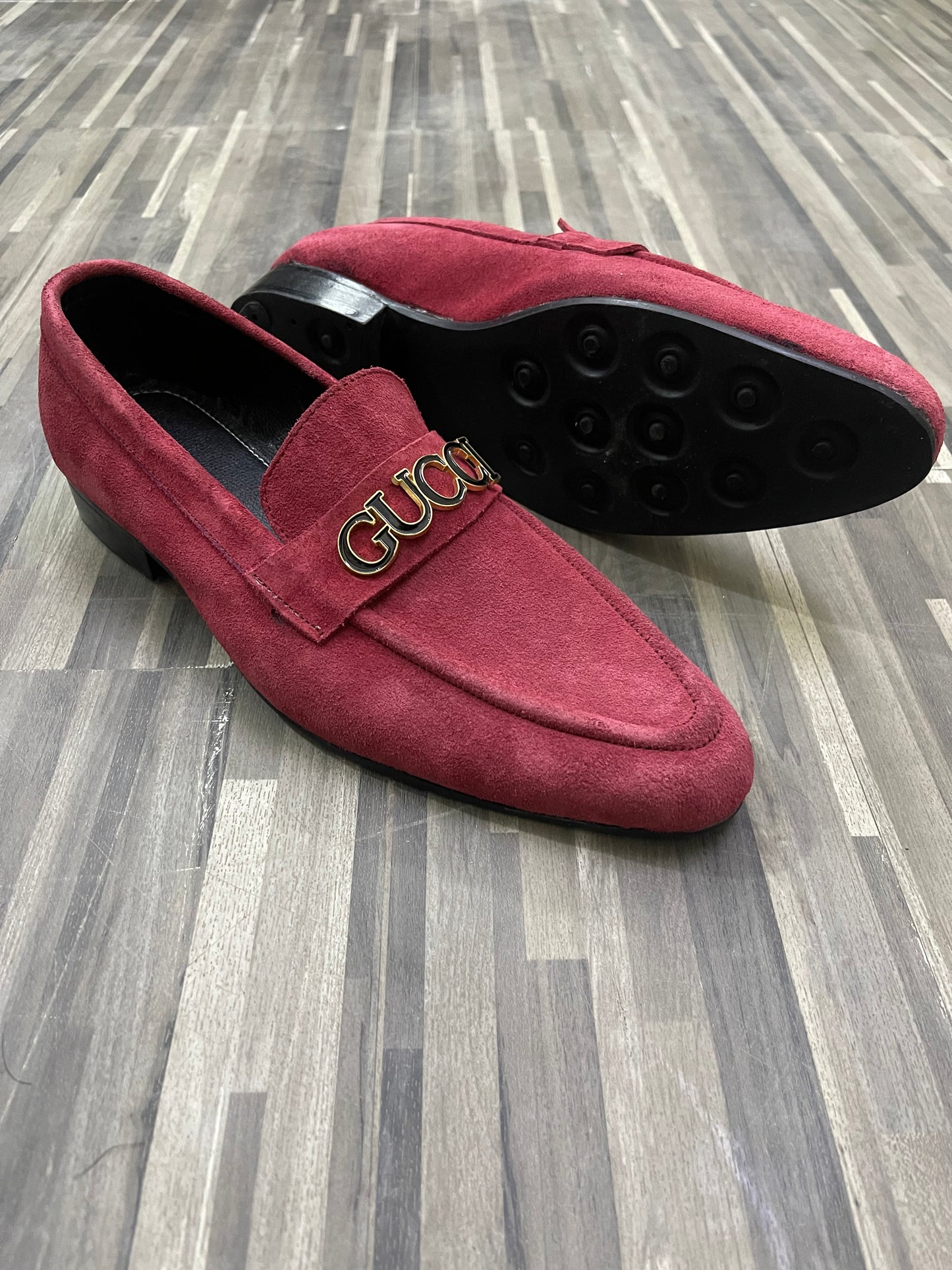 SUEDE-GCC-8041