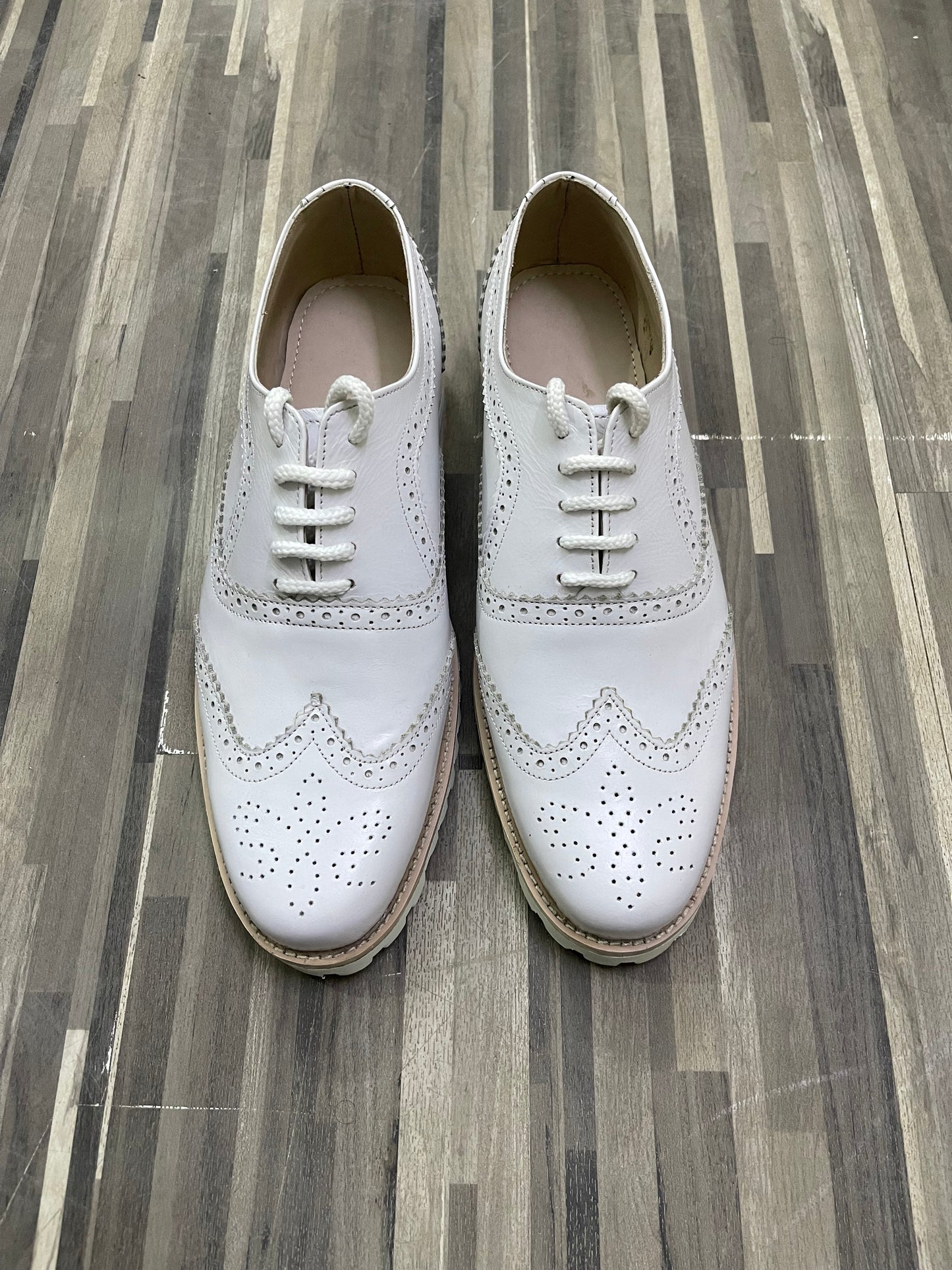 BROGUE-WHITE-3008