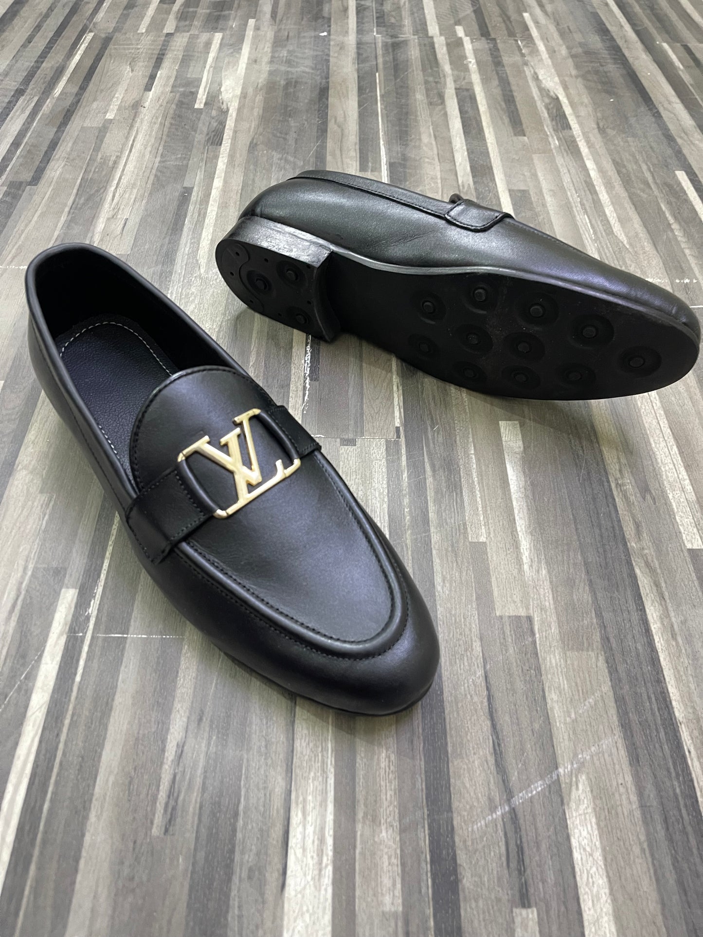 LV-NEGRO-BLK-95