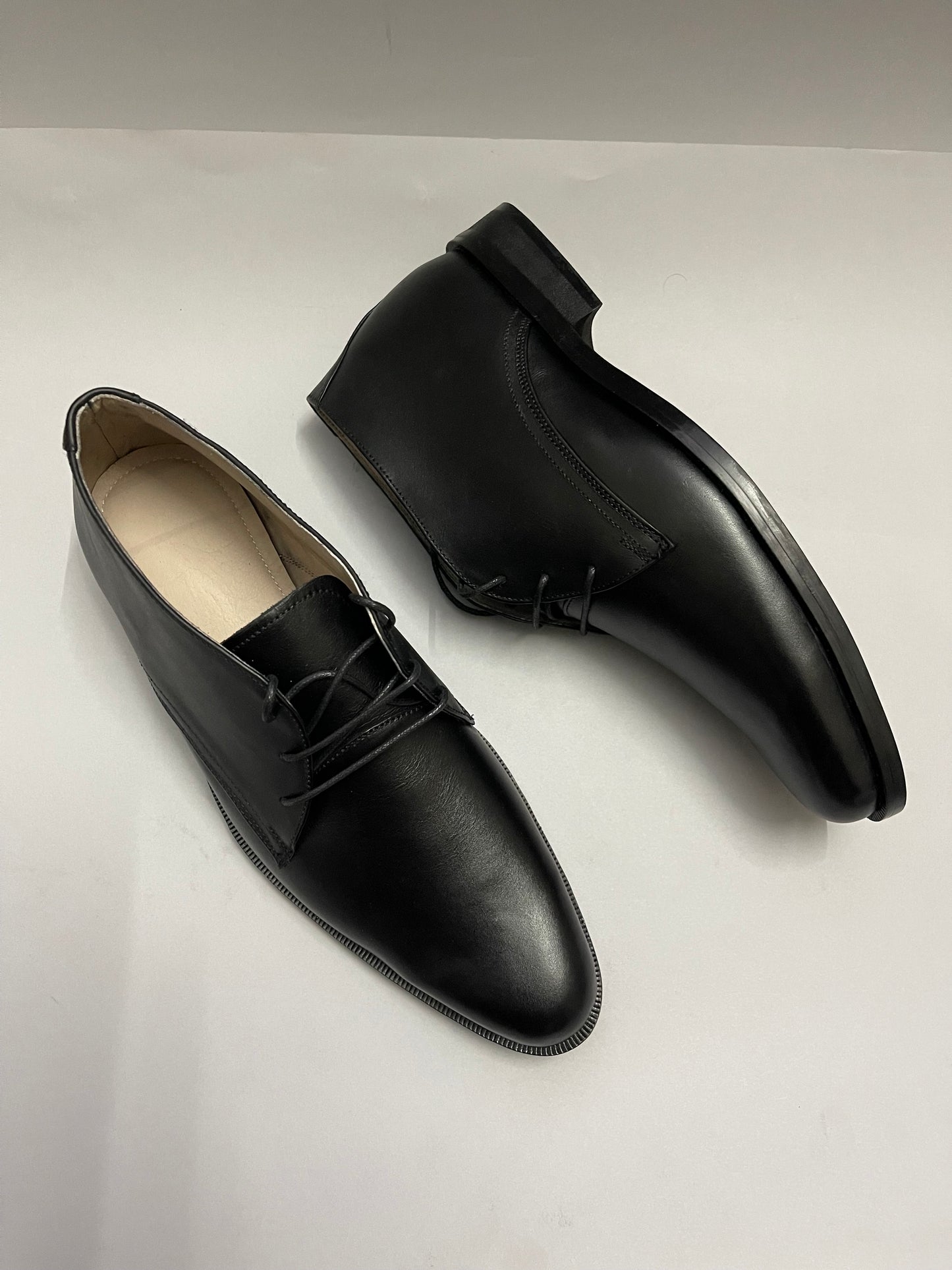 VINTAGE-CHUKKA-BLK