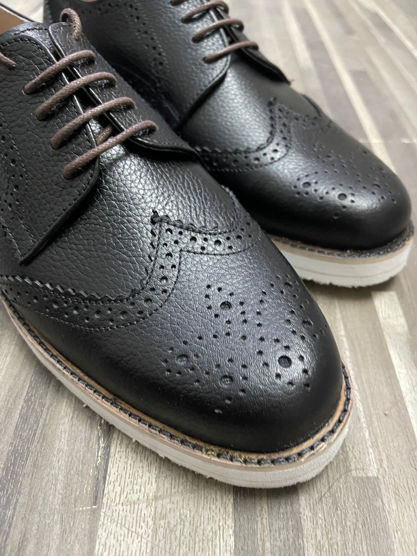 DERBY-BLK-8052