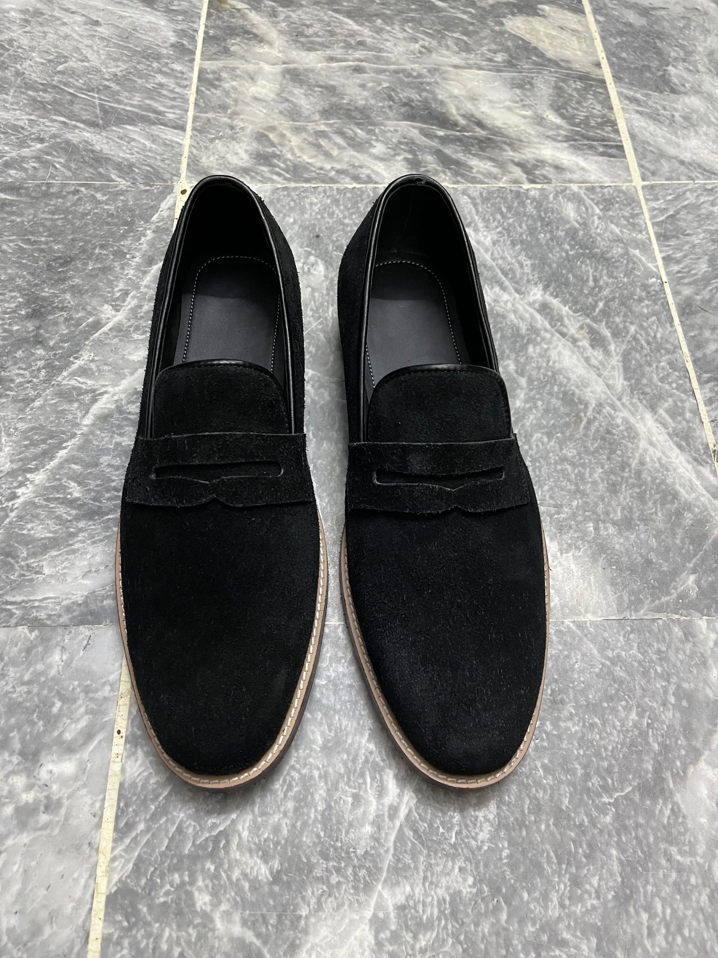 SUEDE-BLK-8063