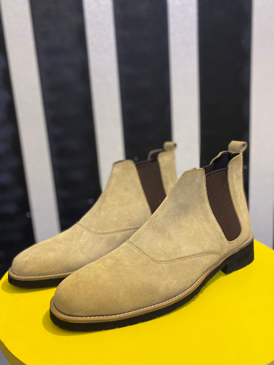 Wyatt Chelsea Boot