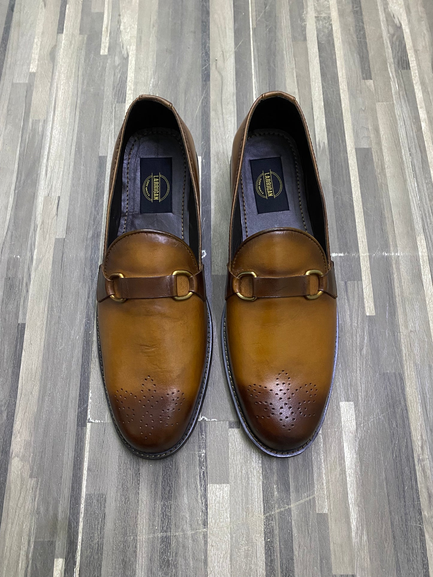 Brouge loafer