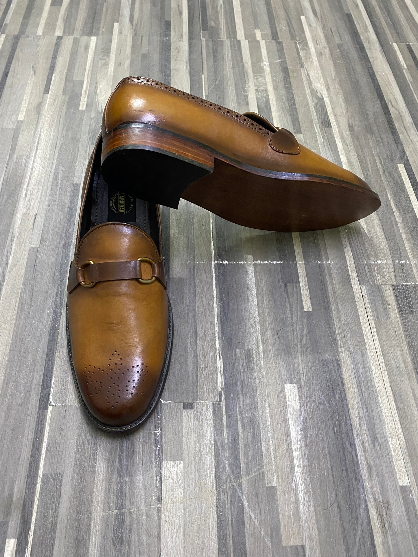 Brouge loafer