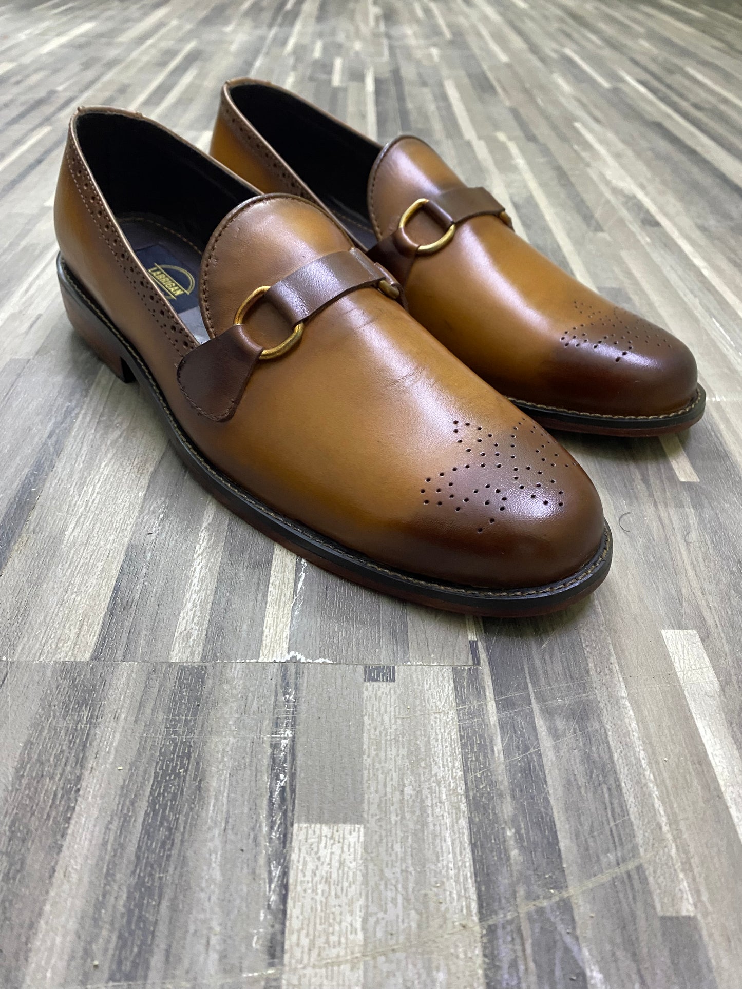 Brouge loafer