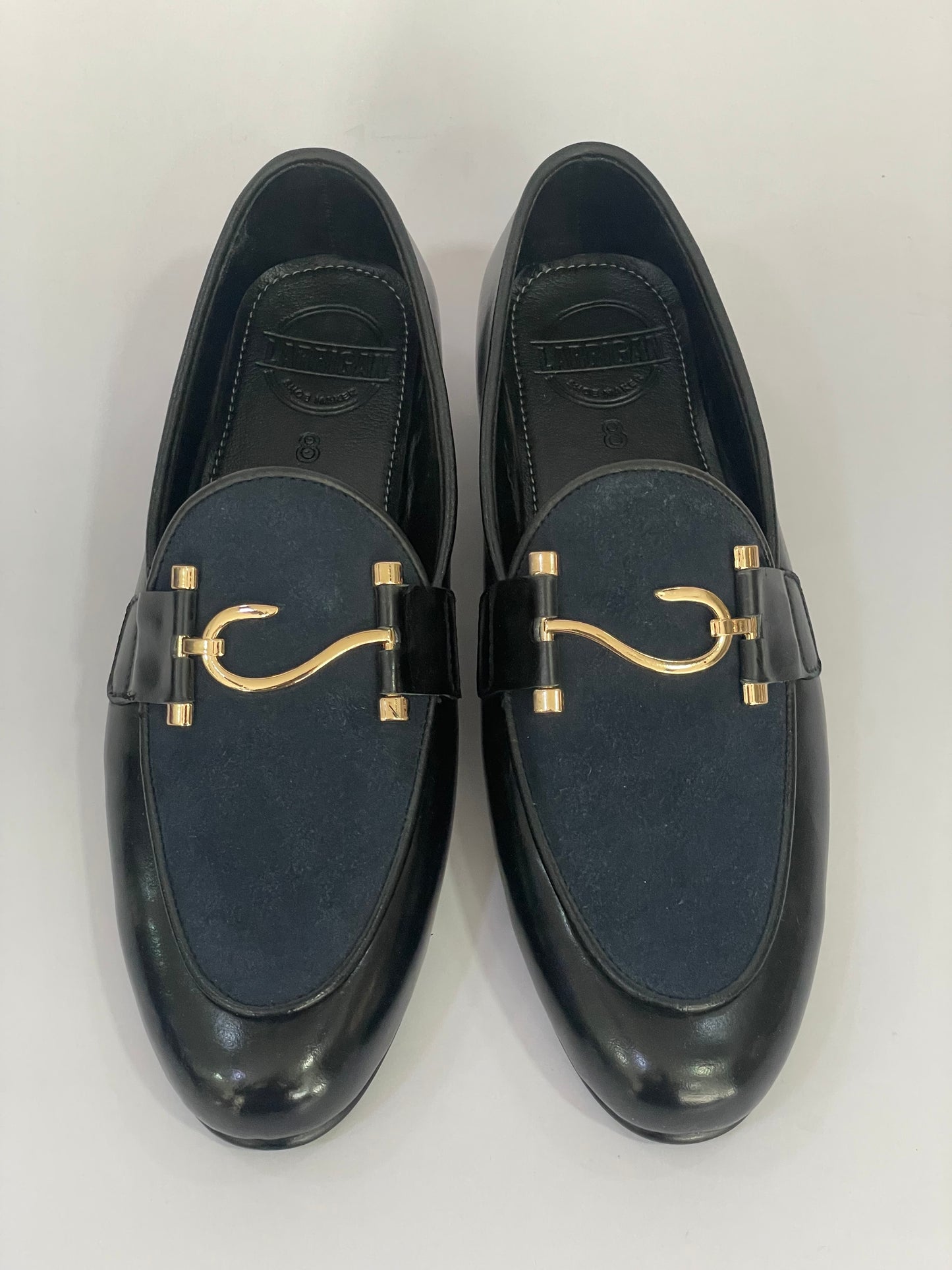 ROYAL BLACK LOAFER