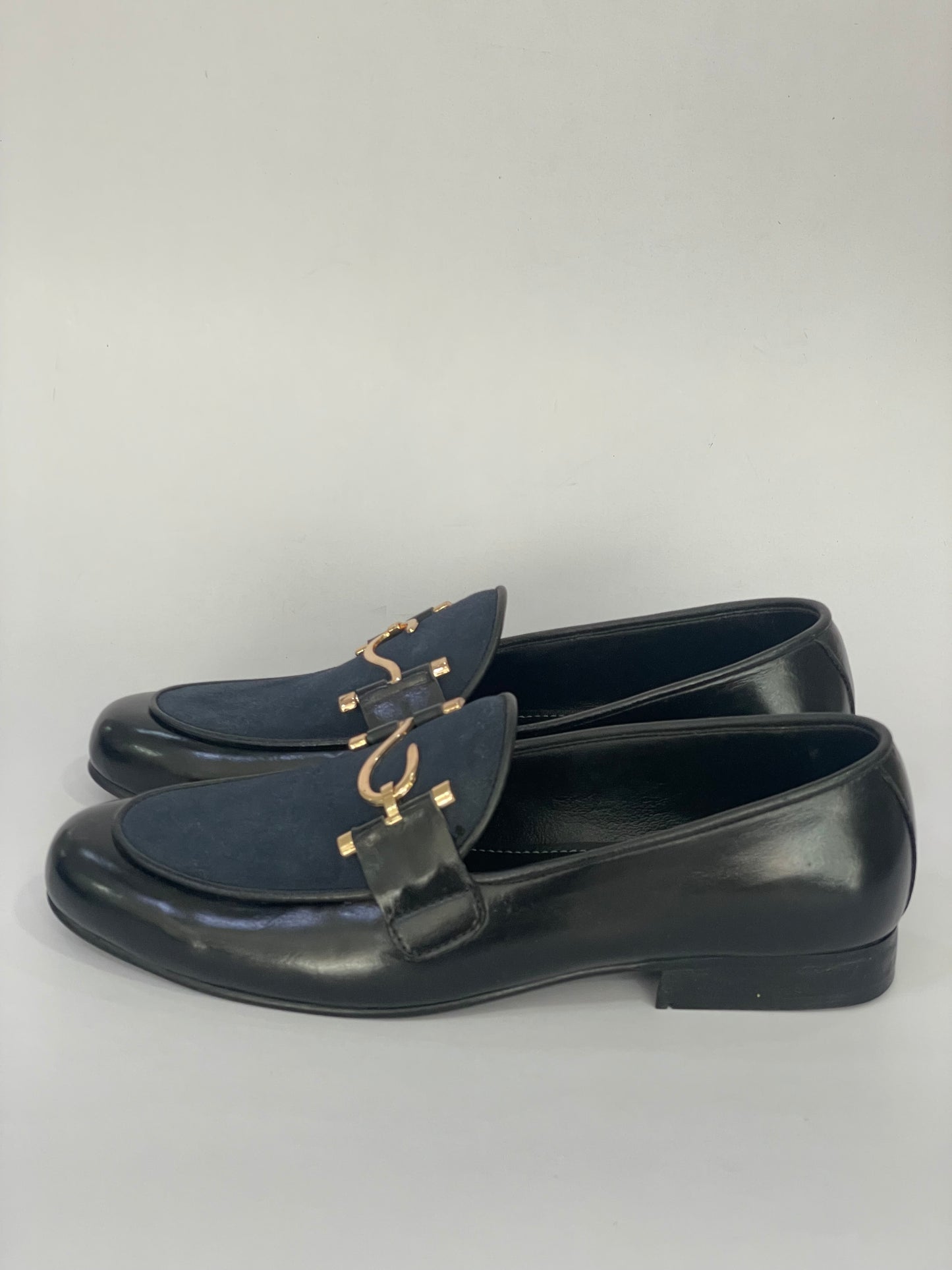 ROYAL BLACK LOAFER