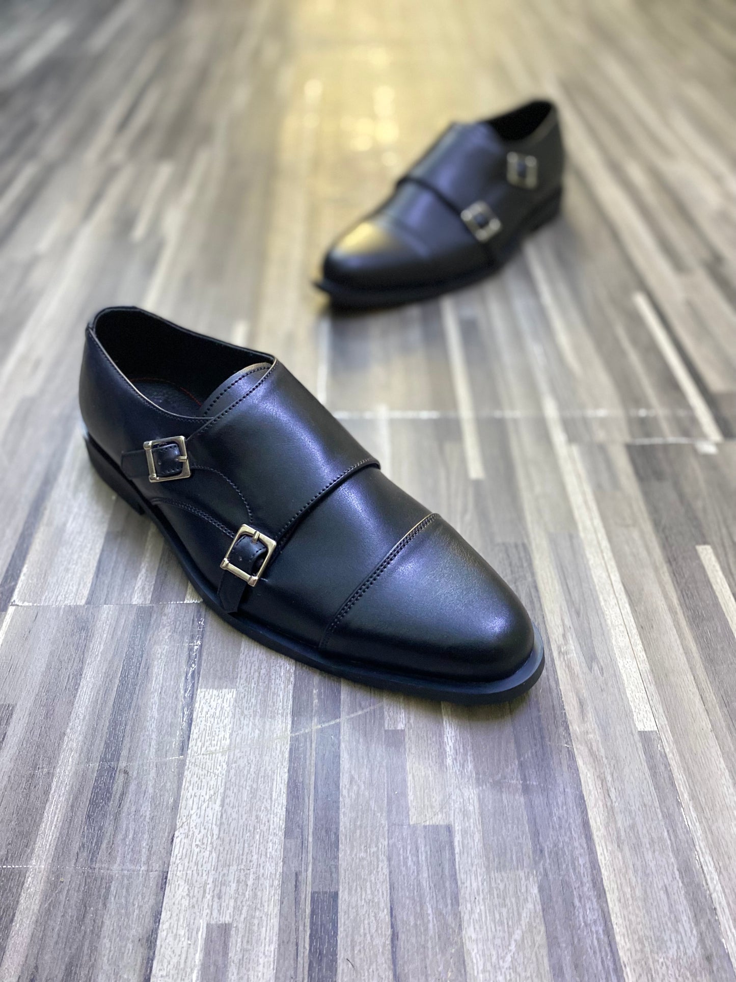 DOUBLE MONK STRAP