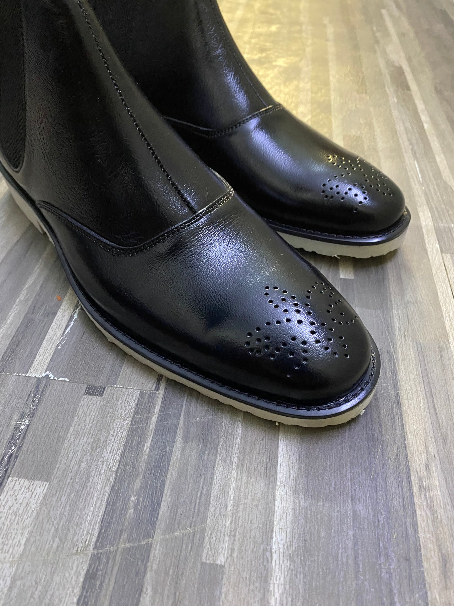 Chelsea Black Boot