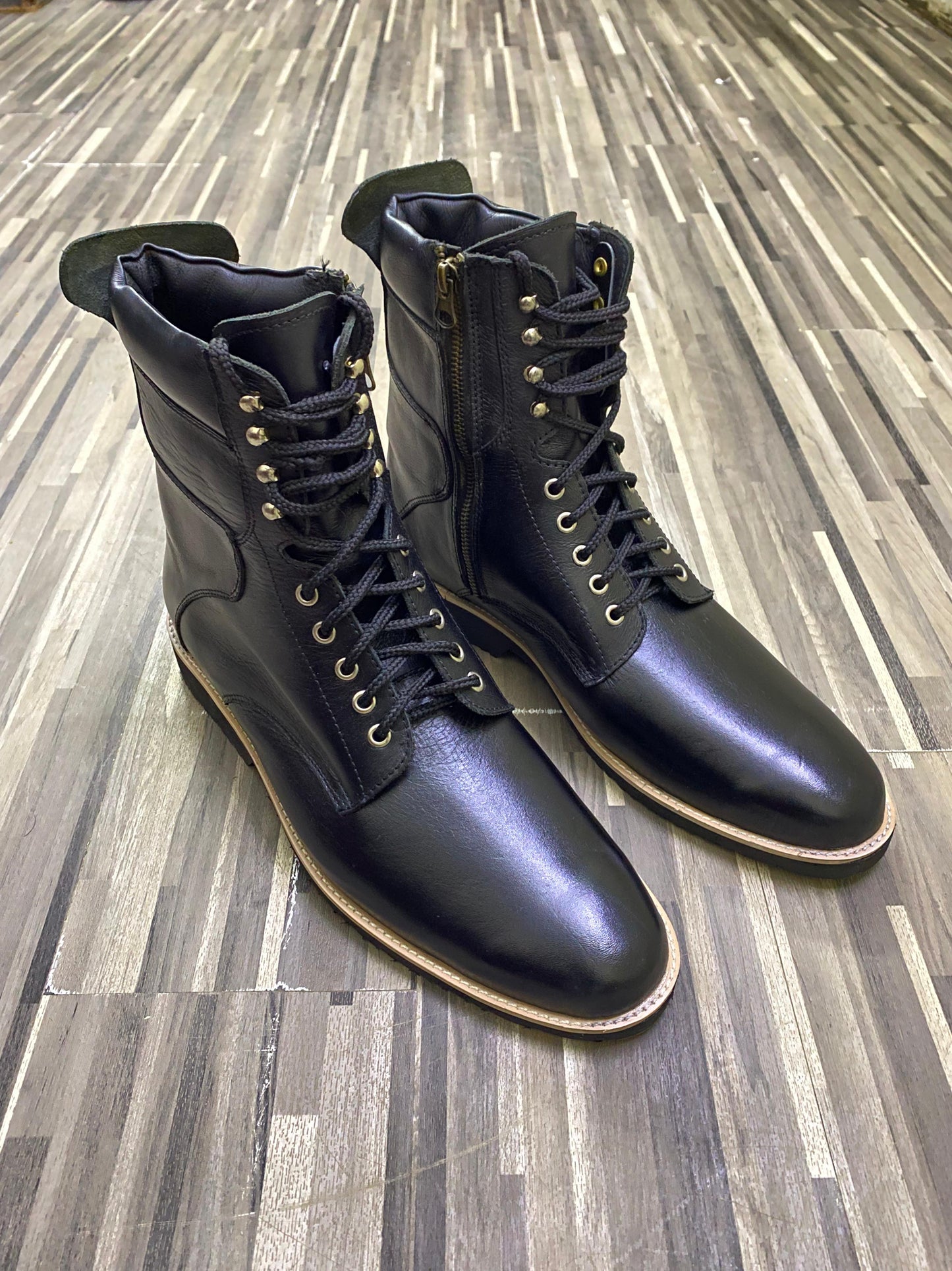 Black Boot with laces