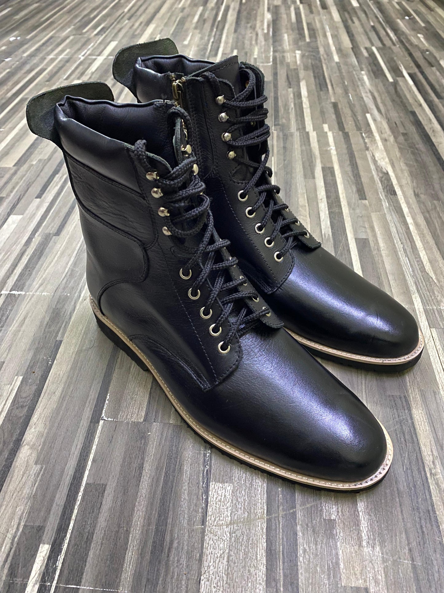 Black Boot with laces