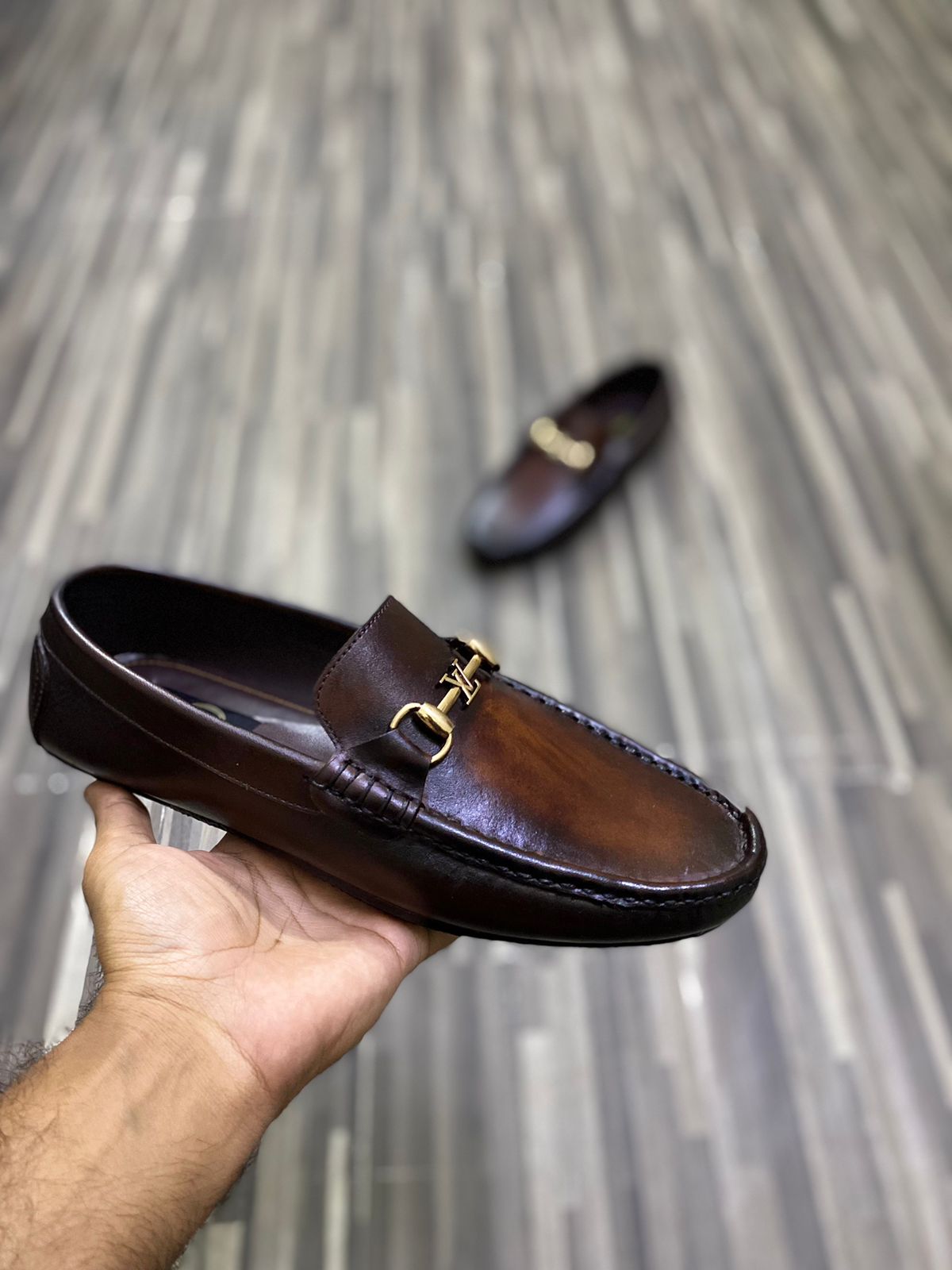 BRANDED LOAFER