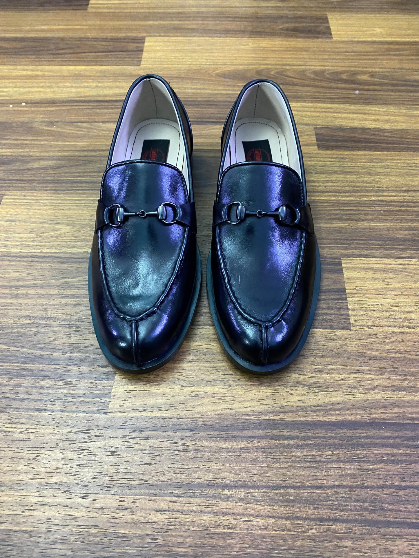 CUT TOE LOAFER