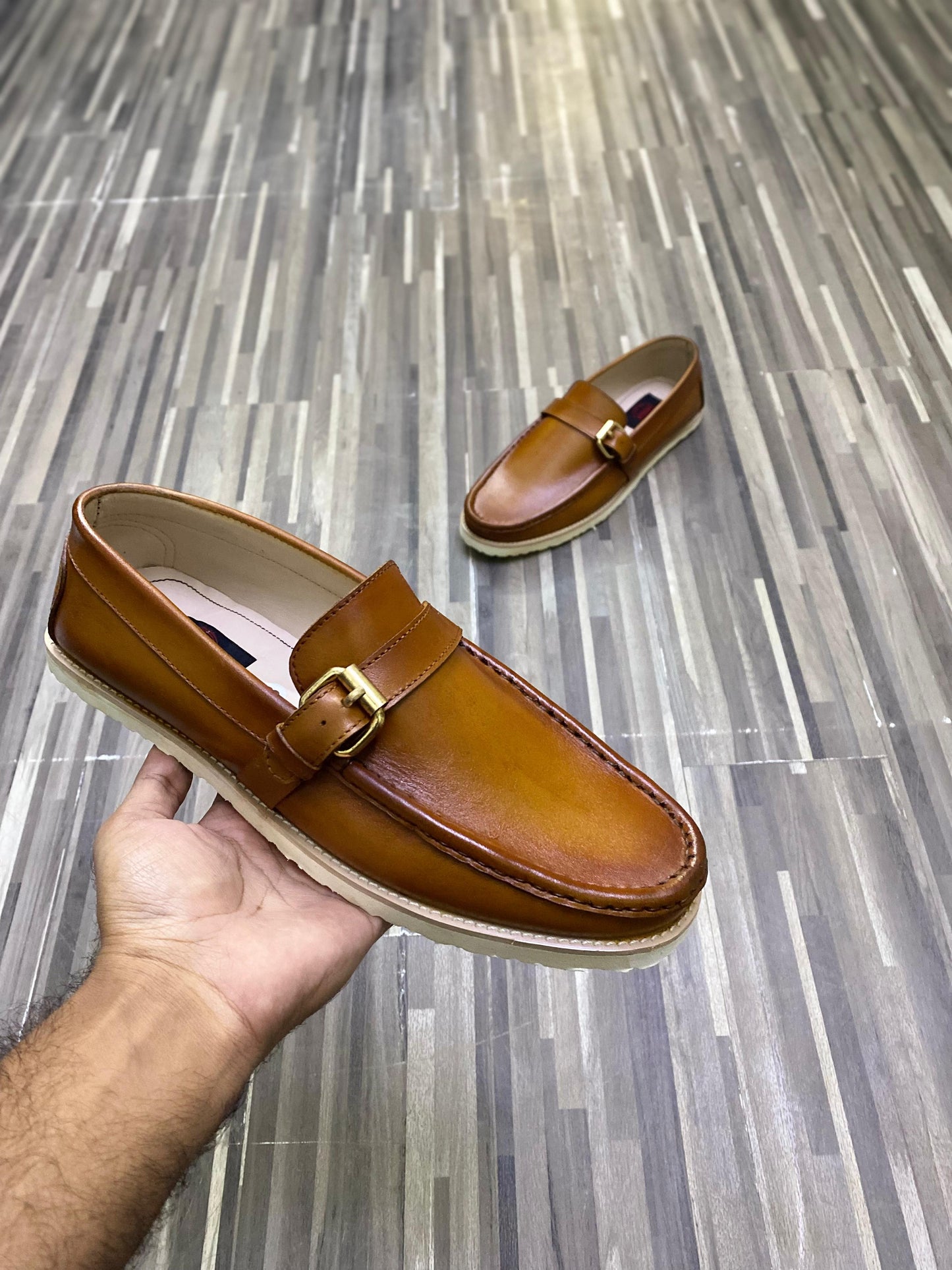 CASUAL BROWN SHOE