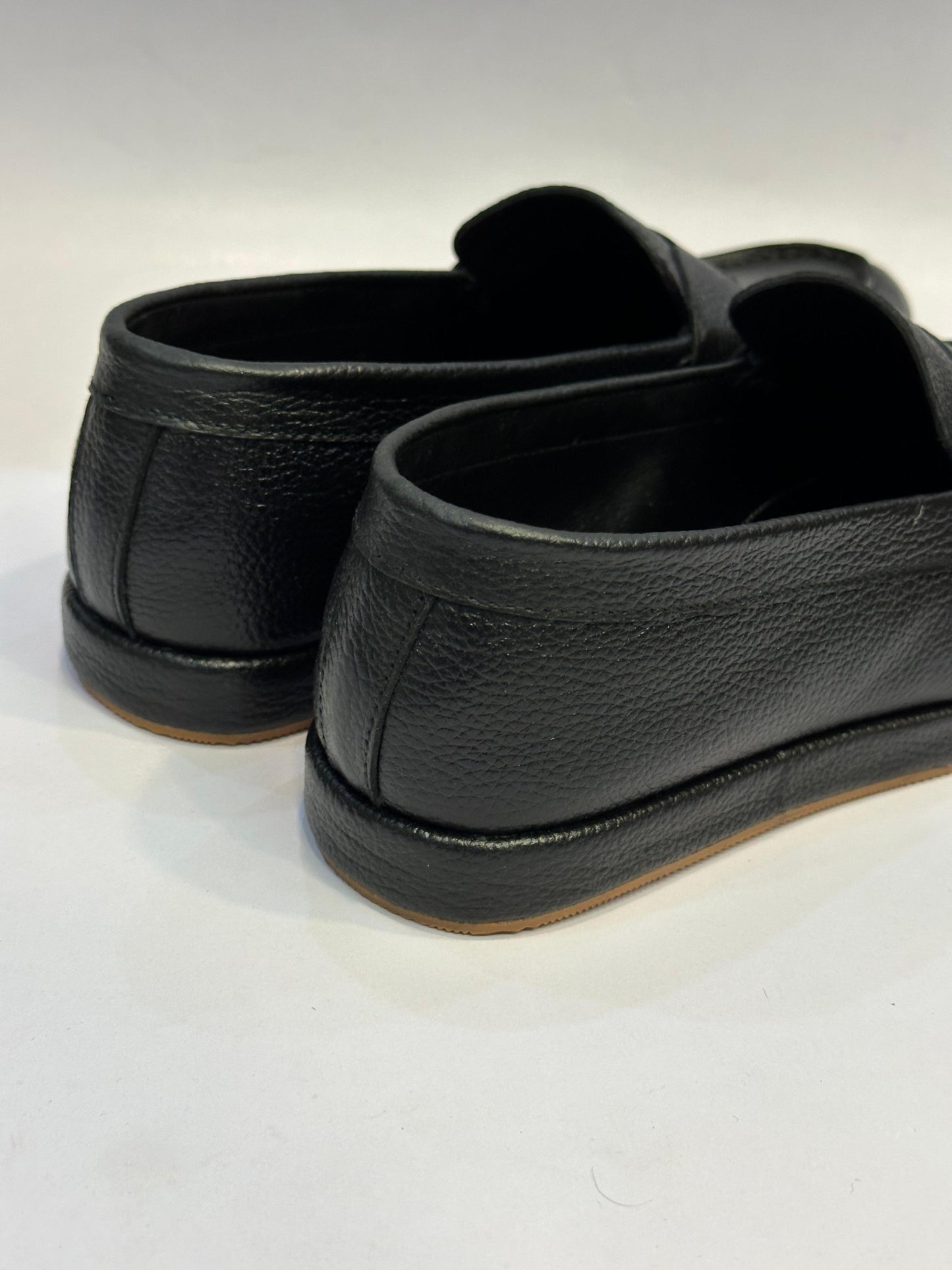 HERM-BLK-8137